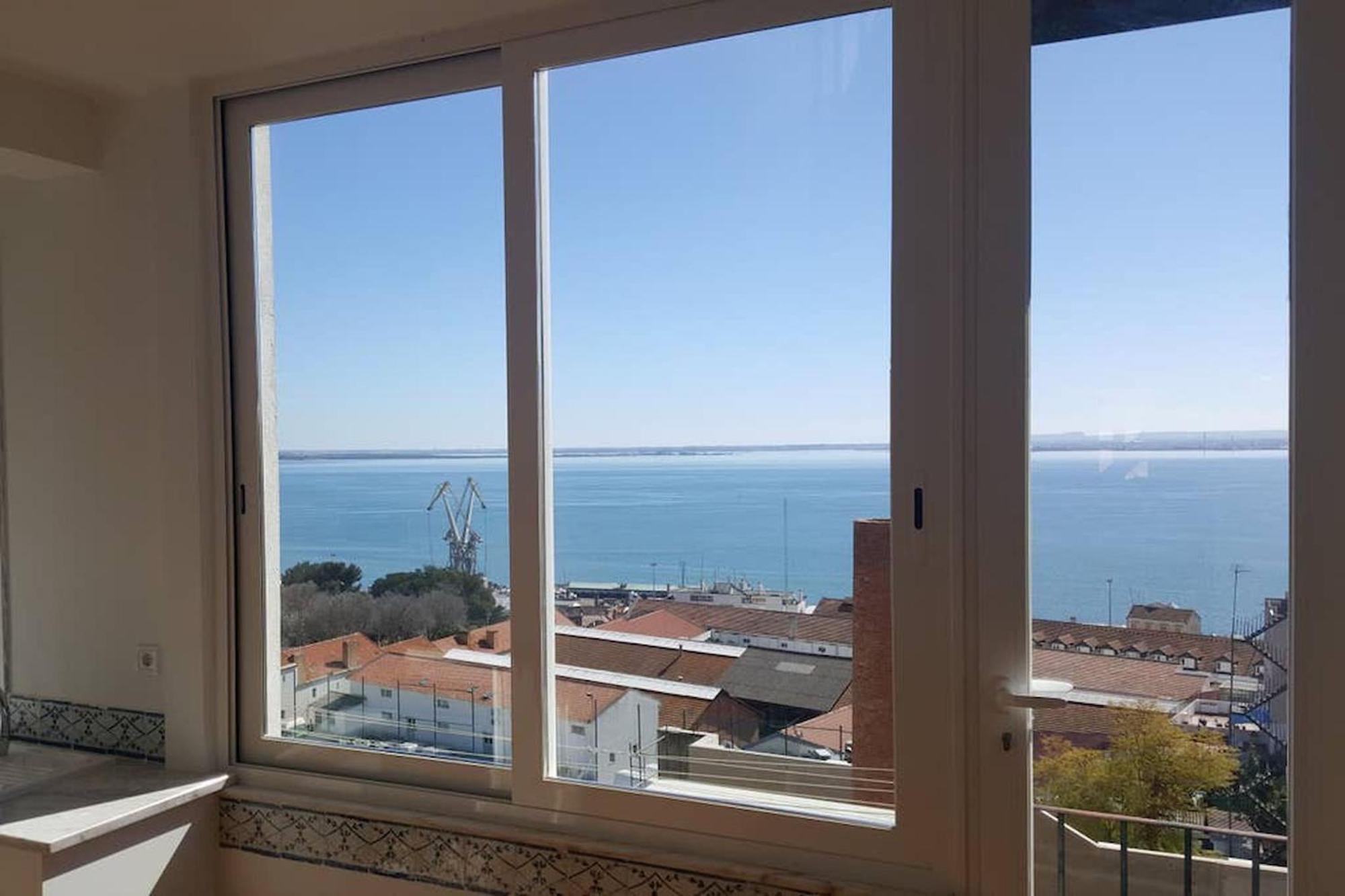 Tagus Sunrise In Lisbon By Innkeeper Extérieur photo